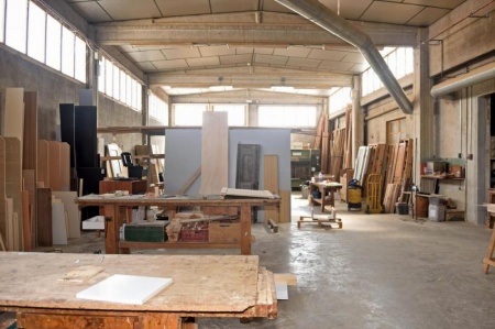 Pourquoi choisir un menuisier artisan pour vos projets sur mesure ?
